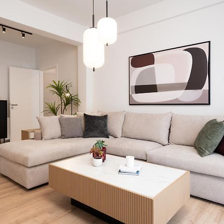 Luxury Apartment Next To The National Museum Афины Экстерьер фото