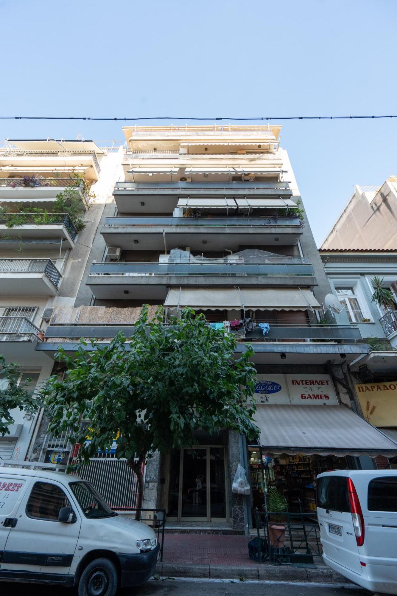 Luxury Apartment Next To The National Museum Афины Экстерьер фото