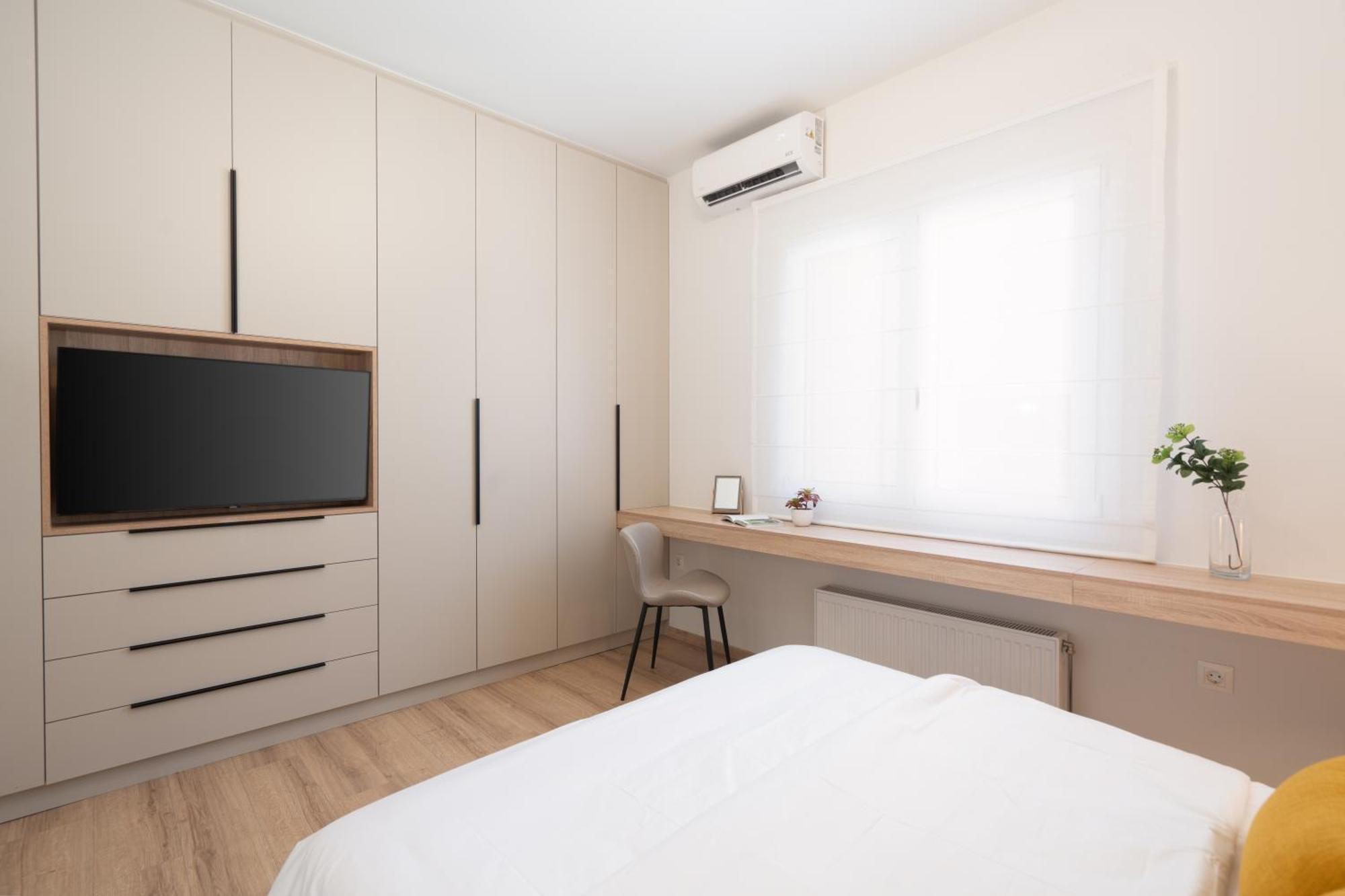 Luxury Apartment Next To The National Museum Афины Экстерьер фото
