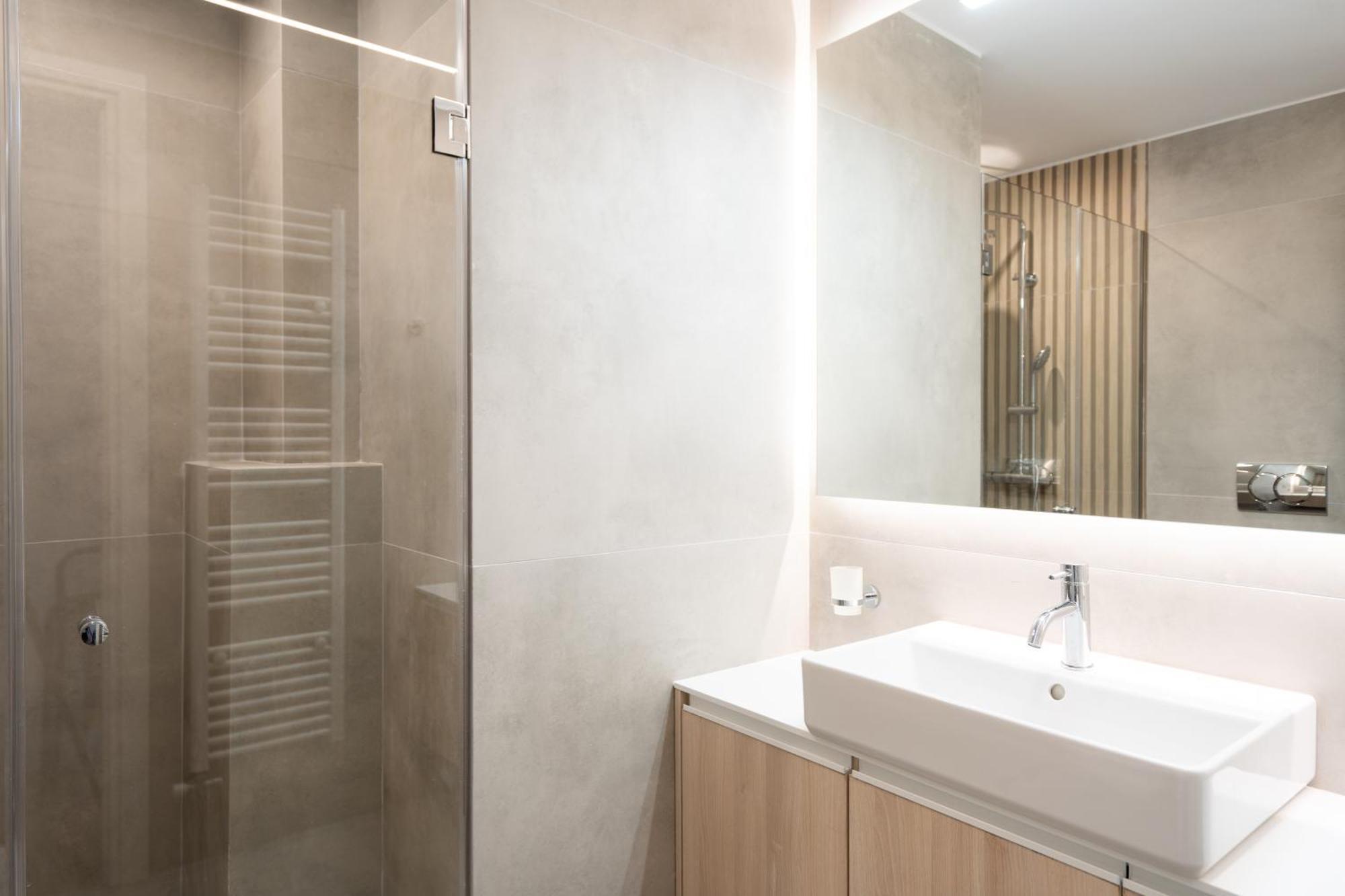 Luxury Apartment Next To The National Museum Афины Экстерьер фото